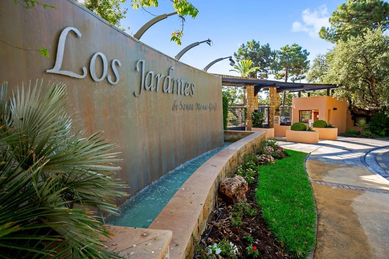 Beautiful Apartment With Big Terrace And Access To 3 Pools Elviria Marbella