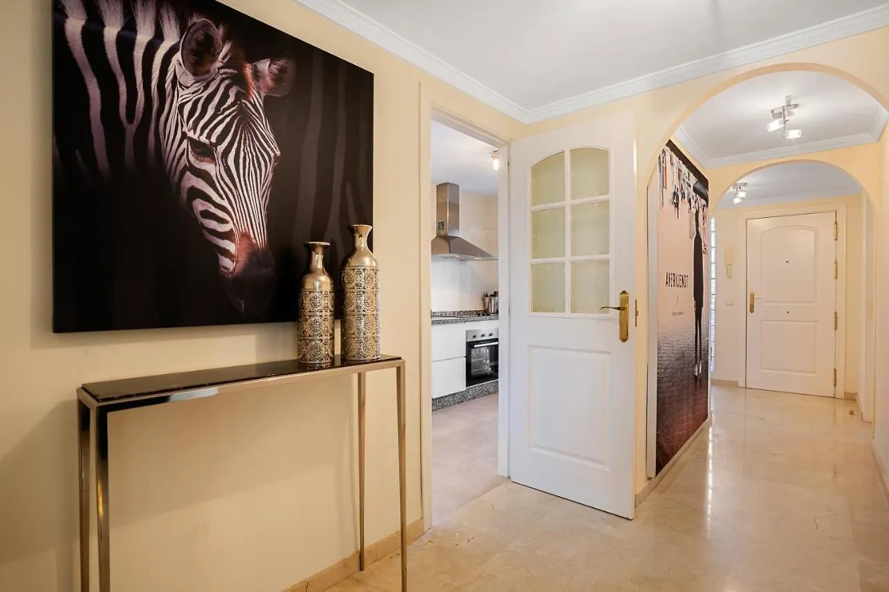 Beautiful Apartment With Big Terrace And Access To 3 Pools Elviria Marbella 0*,