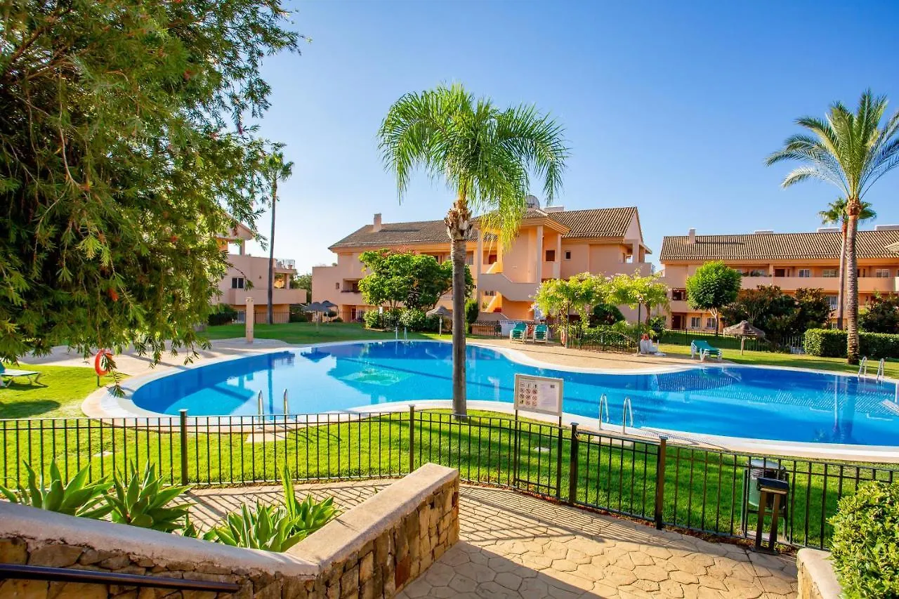 Beautiful Apartment With Big Terrace And Access To 3 Pools Elviria Marbella 0*,
