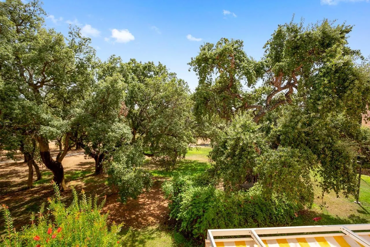 Beautiful Apartment With Big Terrace And Access To 3 Pools Elviria Marbella